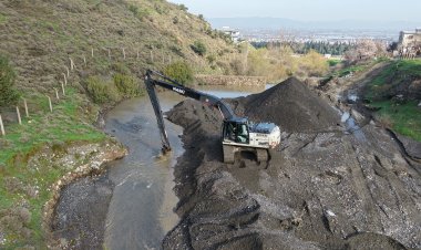 Altı Mahalleyi İlgilendiren Kırtık Deresi Yeniden Temizlendi