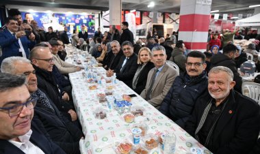 Manisa Büyükşehir Belediyesinin İftar Sofrası Soma’da Kuruldu