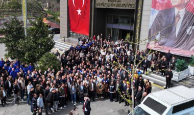 Başkan Dutlulu, Büyükşehir ve MASKİ Personeliyle Bayramlaştı