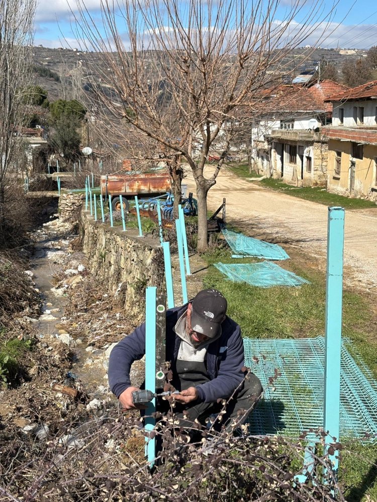 Tehlike Arz Eden Dereler Güvenli Hale Getiriliyor