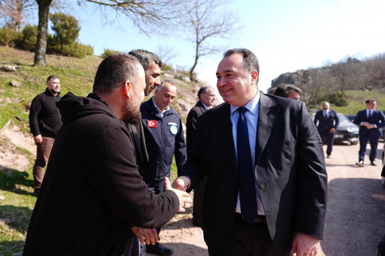 Manisa Büyükşehir Belediyesi’nden Meralara Can Suyu Kırkağaç’ta Verim Artıran Gübreleme Desteği