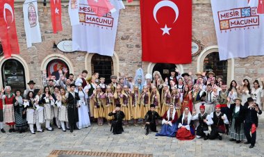 Mesir Festivali Kültür Defilesi Büyüledi