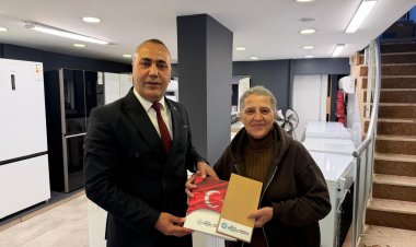 Manisa Büyükşehir’den Şehit Annelerine Anlamlı Ziyaret