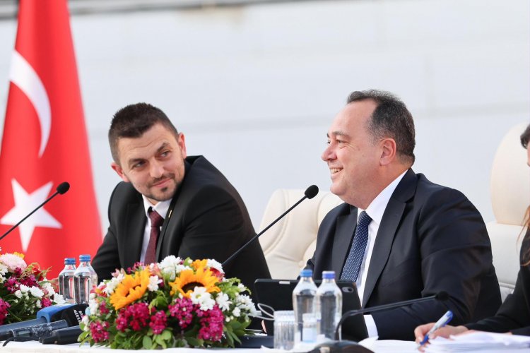 Başkan Dutlulu, “Tüm Manisa’nın Sorunlarını Çözmek İçin Çalışıyoruz”