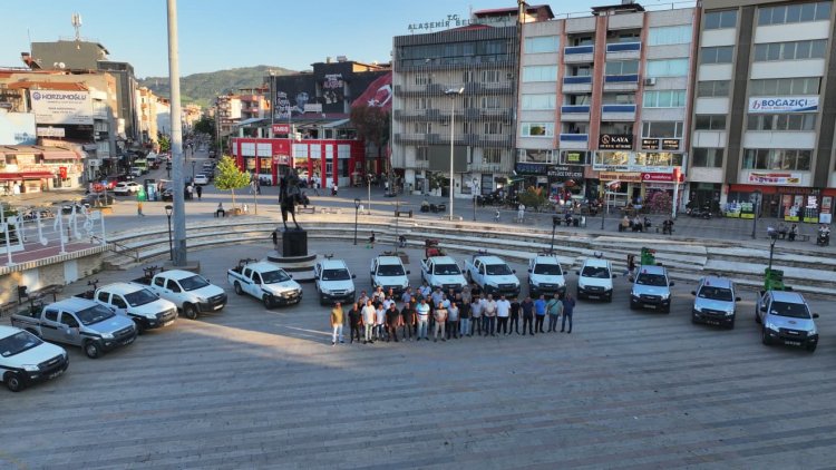 Büyükşehir’denİlaçlama Seferberliği: 17 İlçede Kesintisiz Mesai