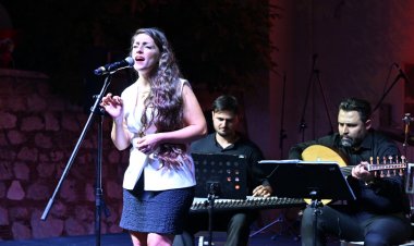 Büyükşehir Konservatuvarı’ndan Sanat Dolu Yıl Sonu Gecesi