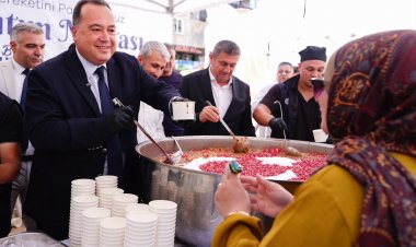 Manisa Büyükşehir’den Muharrem Ayında 20 Bin Kişiye Aşure İkramı
