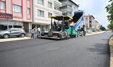 Kula Seyitali Mahallesi’nde Sıcak Asfalt Çalışması Tamamlandı
