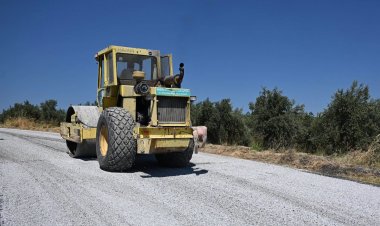 Manisa Büyükşehir’den Gördes İlçesine 14 Kilometrelik Asfalt Çalışması