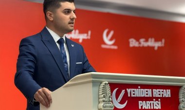 Yeniden Refah Partisi Manisa’da Yeni Yürütme Kurulunu Açıkladı