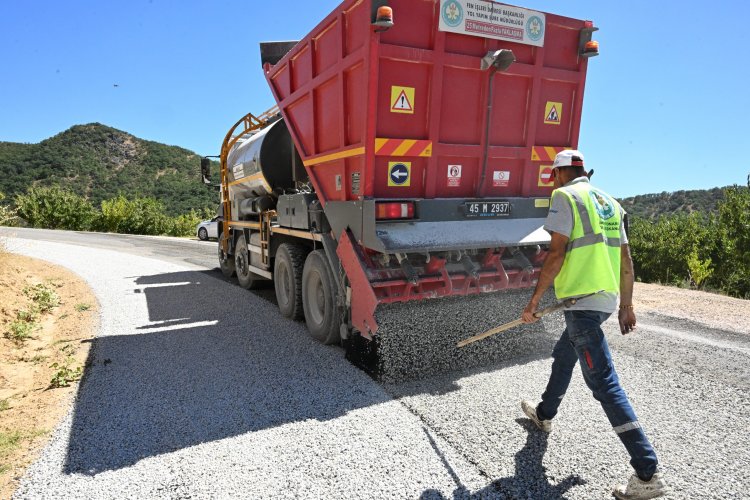 Demirci’de Ulaşımı Güçlendiren 45 Kilometrelik Çalışma