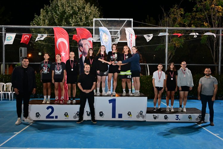 46 Takım, 200 Sporcu Atatürk Kent Parkı’nda Buluştu