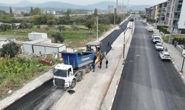 Manisa Büyükşehir’den Soma’da 3 Kilometrelik Asfalt Çalışması