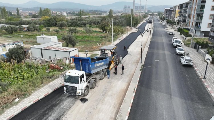 Manisa Büyükşehir’den Soma’da 3 Kilometrelik Asfalt Çalışması